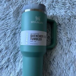 Stanley 40oz eucalyptus